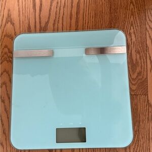 Digital Bathroom Scale in Light Blue